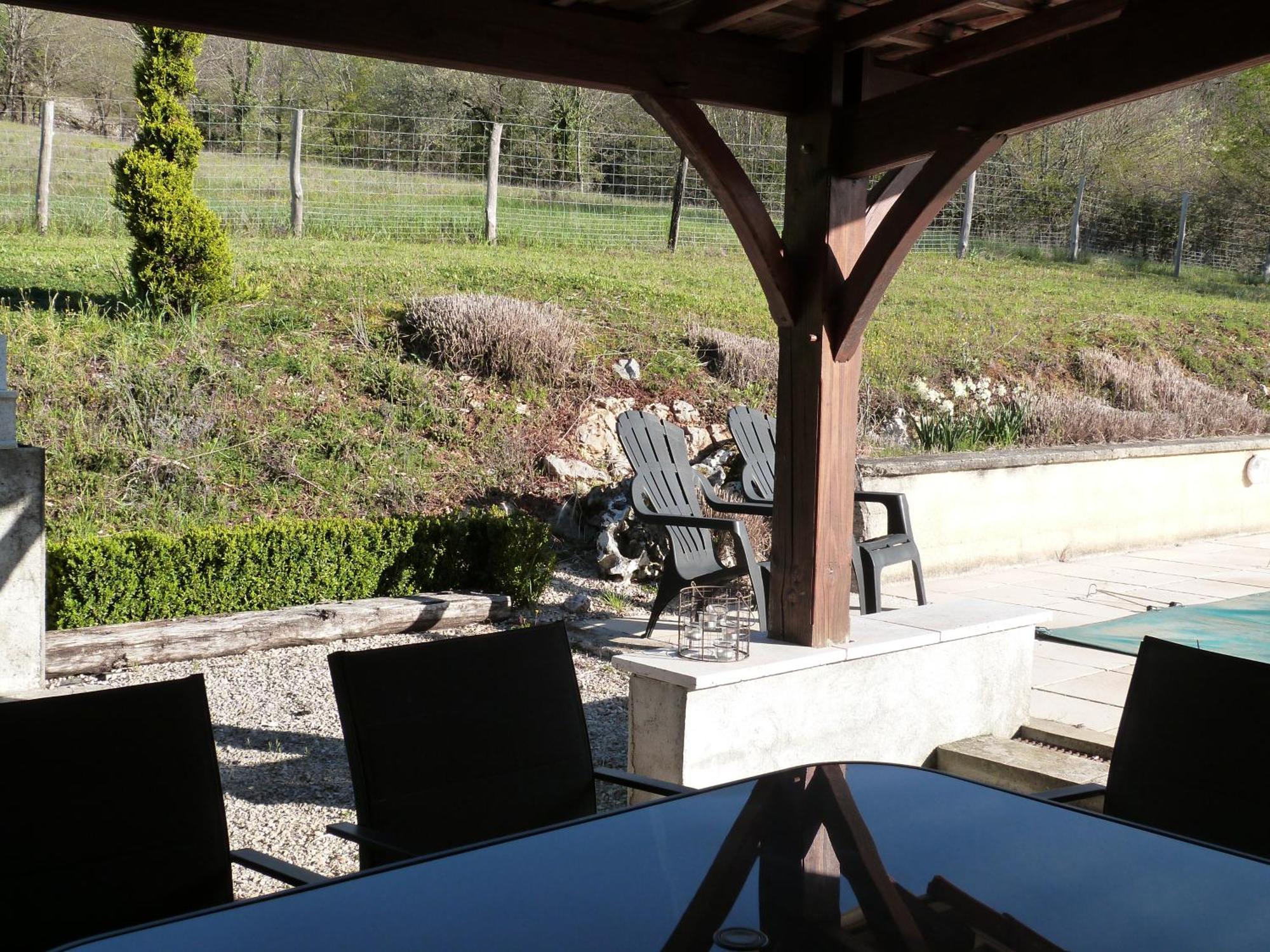 Gite Avec Piscine Proche De St Cirq Lapopie Berganty Exterior foto